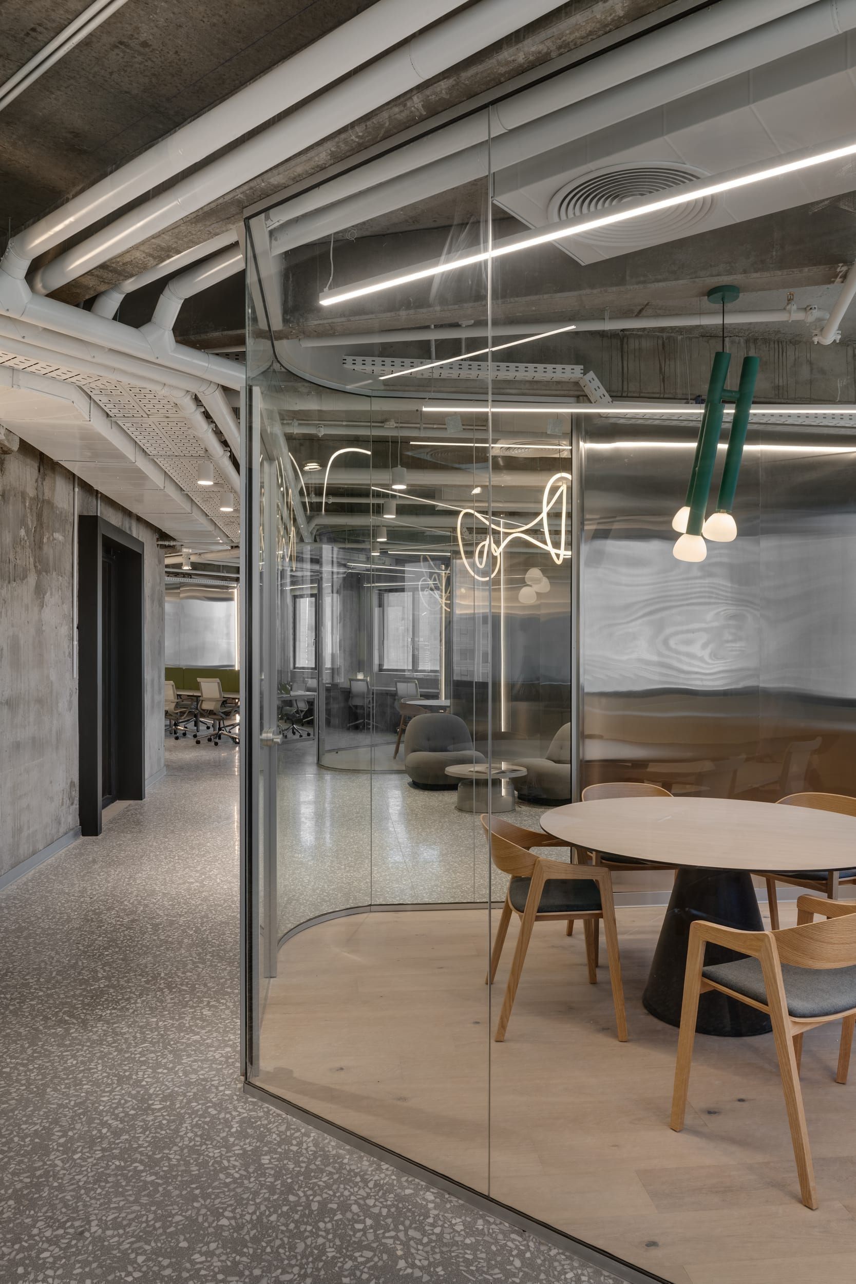 LYN Tower Office — image 24